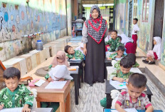 Keseruan RA Al Amin Lubuk Linggau Ciptakan Kreativitas Melalui Mewarnai  