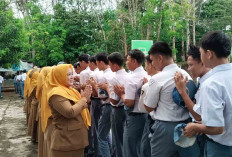 SMAN 8 Lubuk Linggau Sambut Siswa dengan Semangat Pasca Libur Sekolah