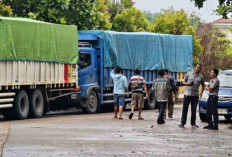 Terlalu Lama Menahan Kesal Atas Pelanggaran Berulang, Warga Hentikan Konvoi Truk Batubara 