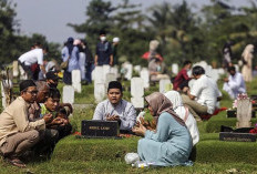 Tradisi Ziarah Kubur Jelang Ramadan 2025 Ramai, Ini 5 Doa Ziarah Kubur