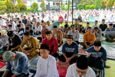 Pengurus Masjid Al-Wasi'i Air Kuti Lubuk Linggau Sembelih 9 Sapi dan 3 Kambing Kurban