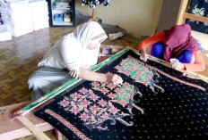 Kisah Sukses Pengrajin Batik Kabupaten Musi Rawas