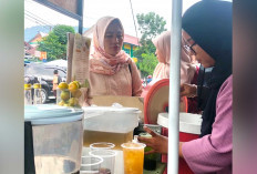 Es Teh Jumbo Empat Ribu Tetap Jadi Favorit