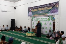 Pengurus Mushola Miftahul Jannah Lubuk Linggau Sukses Laksanakan Peringatan Maulid Nabi Muhammad SAW