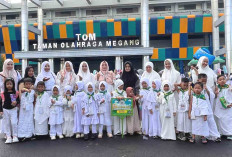 Anak Didik TK ABA 1 Lubuk Linggau Antusias Ikuti Manasik Haji