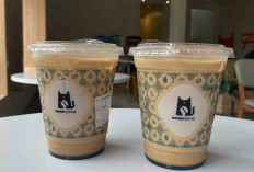 Kopi Best Seller Tomoro Aren Latte, Rasa Strong yang Kian Digemari Anak Muda