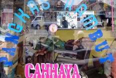 Pelajar Kembali Masuk Sekolah, Tempat Pangkas Rambut Ramai