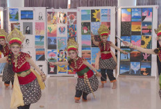 Tari, Lukisan dan Sejumlah Karya Mahasiswa Meriahkan Pameran Seni Prodi PGSD Universitas PGRI Silampari 