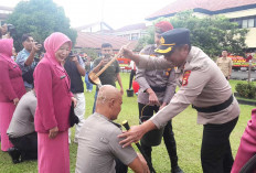 4 Pejabat Serah Terima Jabatan, 26 Personil Naik Pangkat. Ini Pesan Kapolres Lubuk Linggau