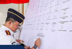 Perkuat Integritas, Seluruh Petugas Lapas Narkotika Kelas IIA Muara Beliti Tandatangani Komitmen Bersama