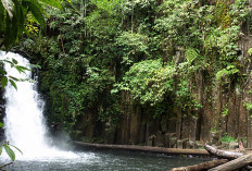 Air Terjun Batu Betiang : Keindahan Alam Tersembunyi di Rejang Lebong