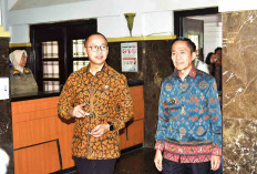 Terima Kunjungan wakil Ketua MPR RI Ratu Dewa Bahas Solusi Pengelolaan Sampah Jadi Energi