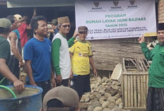 Warga Desa D Tegal Rejo Kompak Bantu Deni Wujudkan Rumah Impian Bantuan BAZNAS Musi Rawas