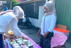 Brownies Kukus Mini Aneka Topping, Tarik Minat Pembeli