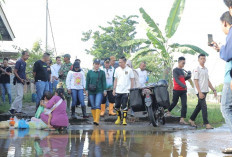 Pj Wali Kota Tinjau Banjir di Keramasan