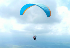 Bukit Gatan Musi Rawas Menjadi Tujuan Wisata Atraksi Paralayang