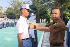 Diikuti 183 Siswa Himawan Sutanto Pastikan MPLS SMAN 8 Lubuk Linggau Ramah  