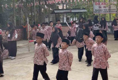 SD Terpadu Uswatun Hasanah Lubuk Linggau Memeriahkan HUT Kemerdekaan Republik Indonesia ke-80