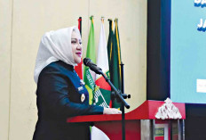 Lantik 14 Pejabat Penting, Bupati : Selamat Bekerja, Kita Harus Membangun Musi Rawas Dalam Kondisi Apapun