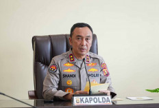 Jelang Idul Fitri 1447 H, Polda Sumsel Kerahkan Ratusan Personel Perbaiki Jalan di 8 Kabupaten/Kota