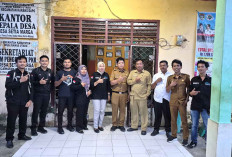 Warga Setia Marga Muratara Antusias Urus Administrasi Kependudukan
