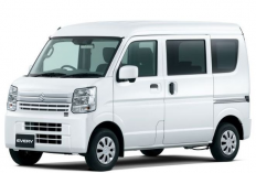 Suzuki Every Facelift Bikin Kejutan, Van Mini Murah Kini Punya ADAS dan Kamera 360