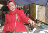 Pempek Viral Owner Susi Syamsir Lubuk Linggau. Sehari Habiskan 50 Kg Sagu