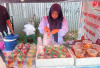 Booth Buah Potong Segar Tawarkan Camilan Sehat Praktis dengan Harga Terjangkau